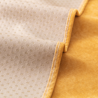 Versatile Waterproof Sofa Shield