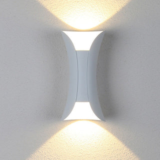 Curved LED Outdoor Wall Light For Garden And Corridor
