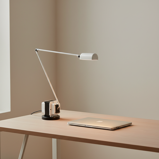 Minimalist Adjustable LED Desk Lamp With Articulated Arm