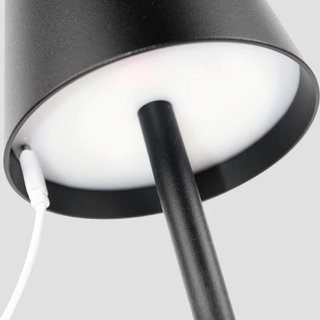 Modern Dimmable Wireless Table Lamp