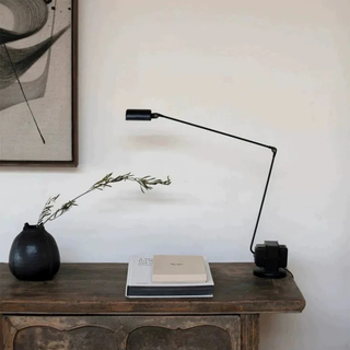 Minimalist Adjustable LED Desk Lamp With Articulated Arm