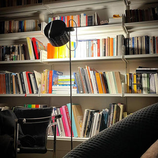 Modern Floor Lamp with Flexible Illigination