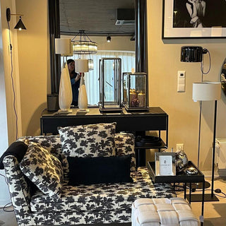 Modern Floor Lamp with Flexible Illigination