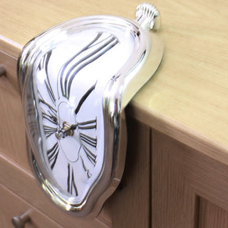 Artistic Melting Shelf Clock