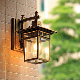 Rustic Outdoor Wall Light in Aluminum