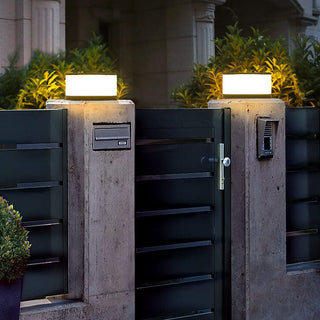 Modern Round Solar LED Post Light For Outdoor Use