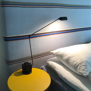 Minimalist Adjustable LED Desk Lamp With Articulated Arm