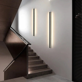 Nordic Minimalist LED Wall Light in Aluminium