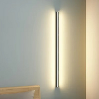 Nordic Minimalist LED Wall Light in Aluminium