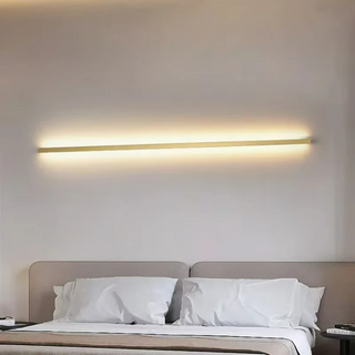 Nordic Minimalist LED Wall Light in Aluminium