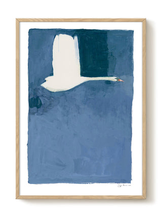 White Swan Art Print – Elegant Nature Wall Art